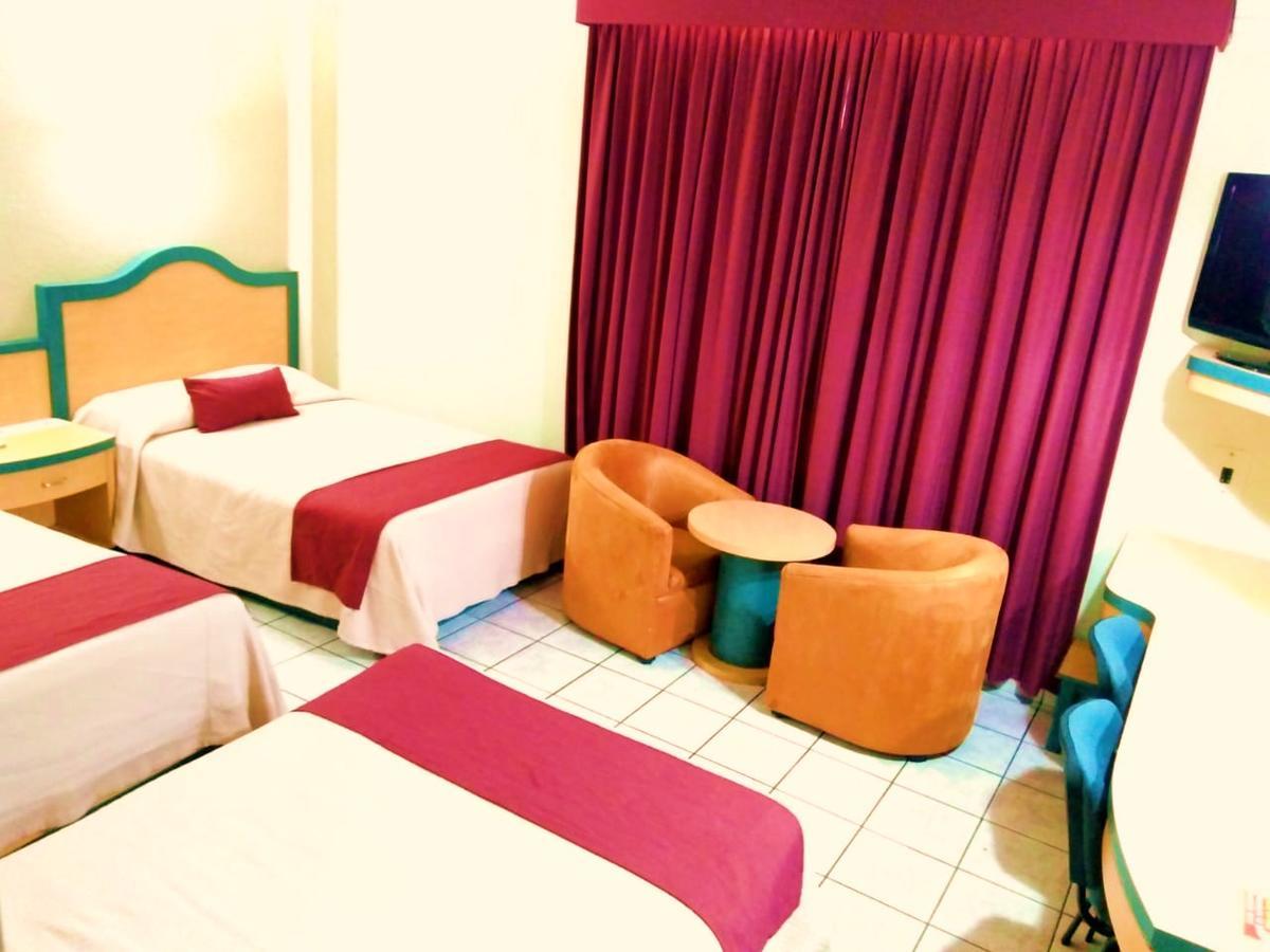 Hotel Madrid Minatitlán Dış mekan fotoğraf